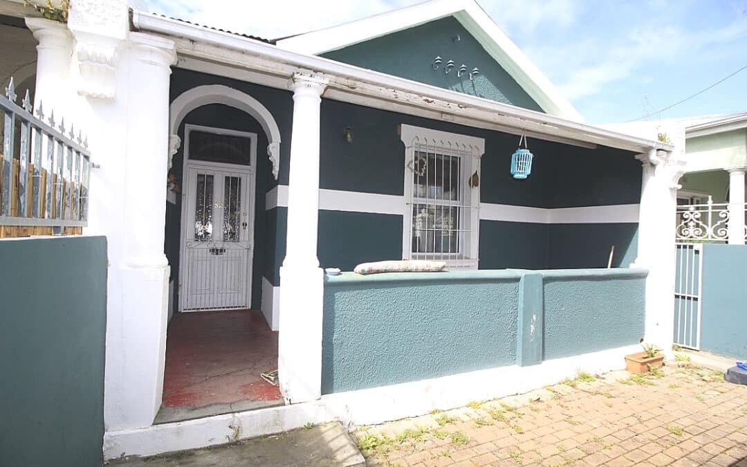 52 Lower Wrensch Road – Observatory